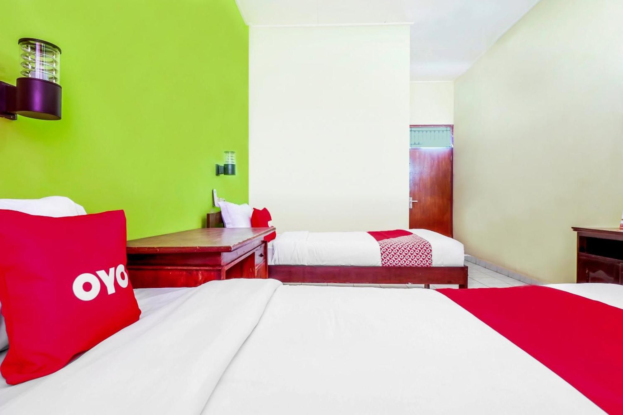 Oyo 2184 Nan Berlian Inn Legian Kültér fotó